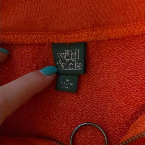 wild fable cropped zip up - Picture 2 of 3